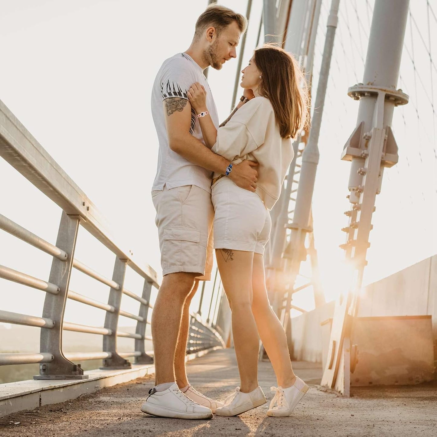 Dacida Couple Bracelet Couple Gifts Partner Bracelets with Touch Long Distance Relationship Gift for Long Distances Couple Love Gifts Vibration & Light Up Bluetooth Pairing Jewellery, Sun and Moon